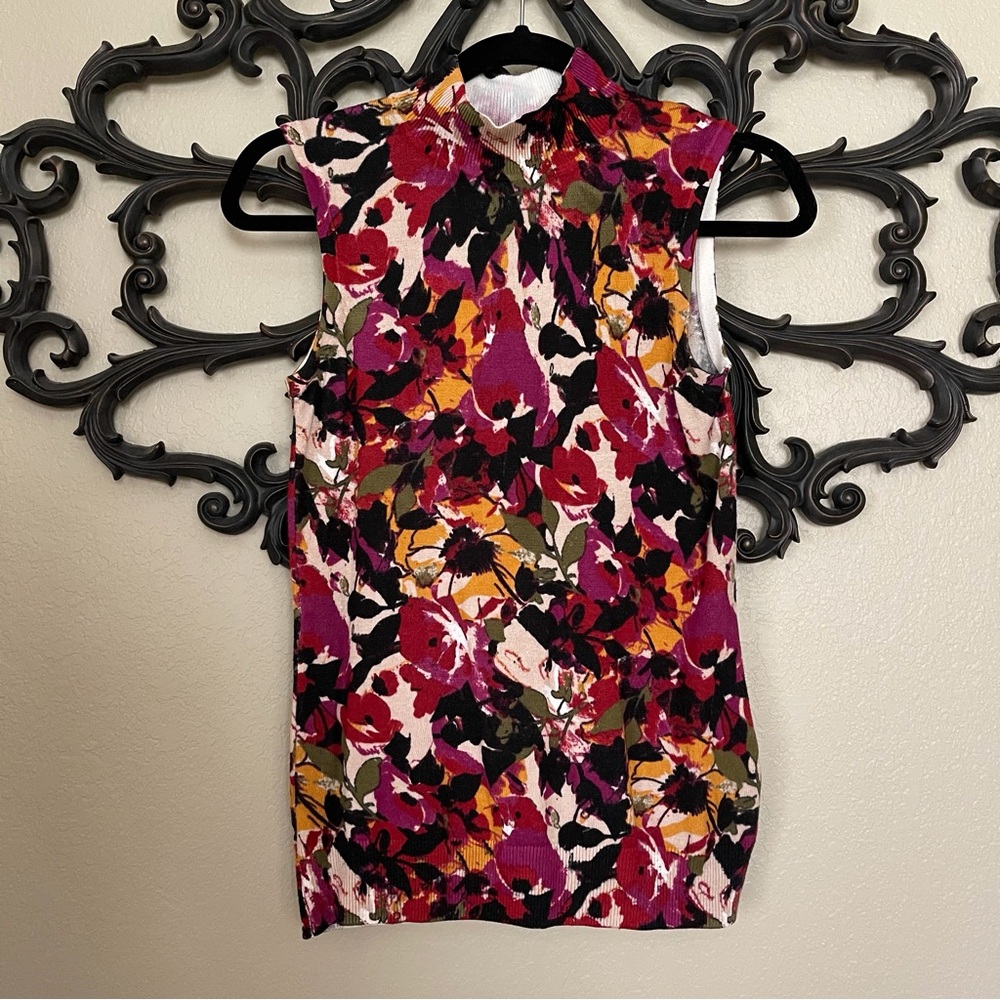 Cable and Gauge Sleeveless Floral Lightweight Sweater Top Size Small